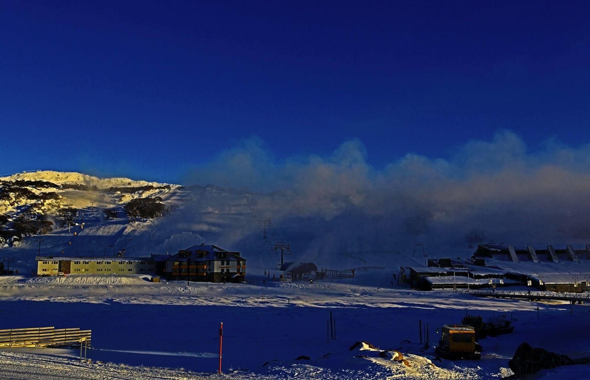 Perisher Manor Hotel Perisher Valley Exterior foto